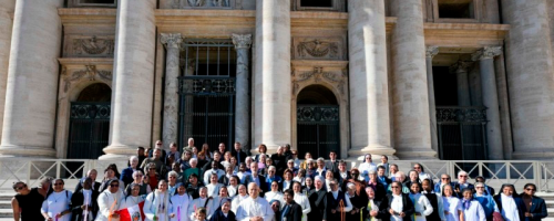 Hermanas Contemplativas participan en la Audiencia General del Papa León XIV