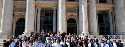 Hermanas Contemplativas participan en la Audiencia General del Papa León XIV
