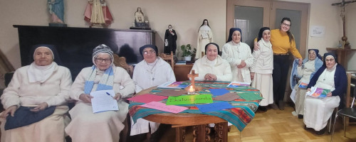 Equipo de Salvaguarda se reúne con hermanas Contemplativas