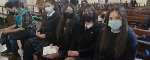Alumnas del Colegio Santa Eufrasia en Concepción participaron en misa por el Día de la Solidaridad