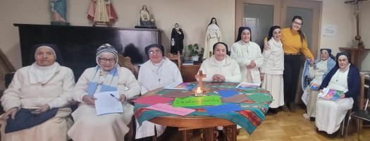 Equipo de Salvaguarda se reúne con hermanas Contemplativas